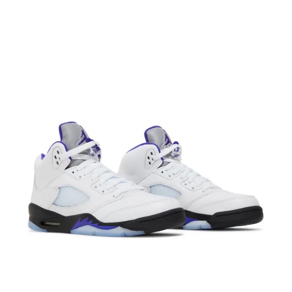 Air Jordan 5 Retro GS 'Concord'
- White and Purple
